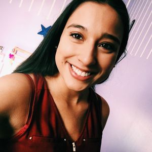 Meet your Posher, Lorena